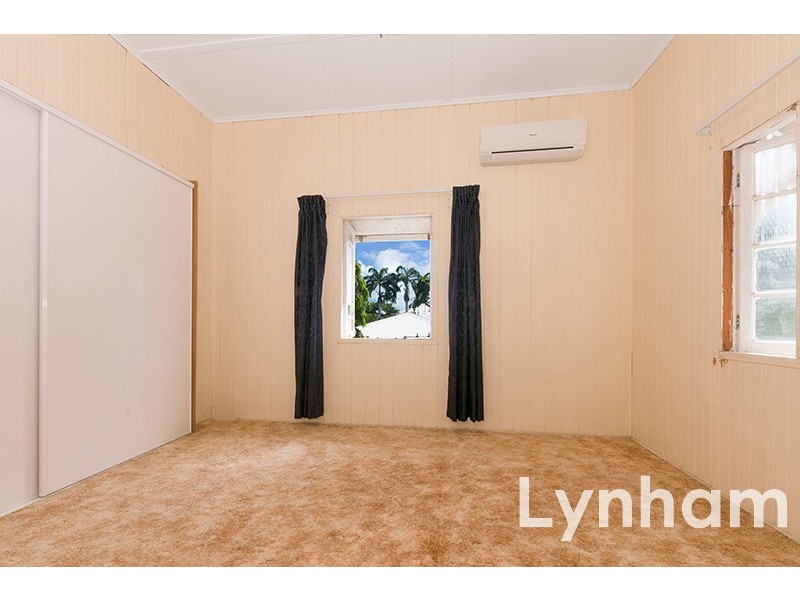 35 Norris Street, Hermit Park QLD 4812