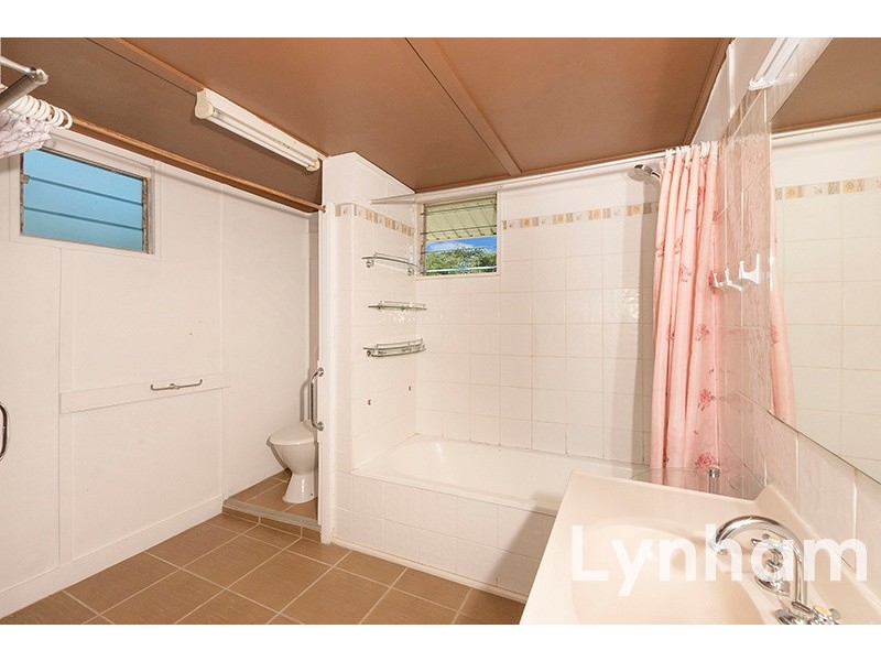 35 Norris Street, Hermit Park QLD 4812