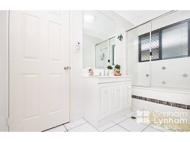 5 Pinnata Place, Kirwan QLD 4817