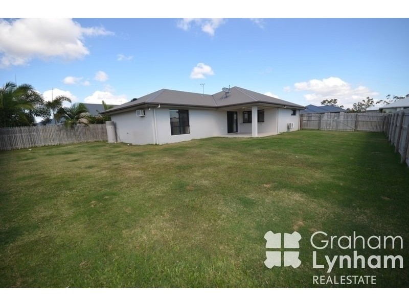 26 Limerick Way, Mount Low QLD 4818