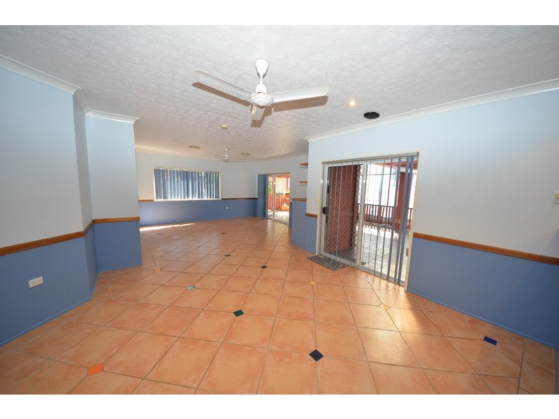 31 Redwood Avenue, Kirwan QLD 4817