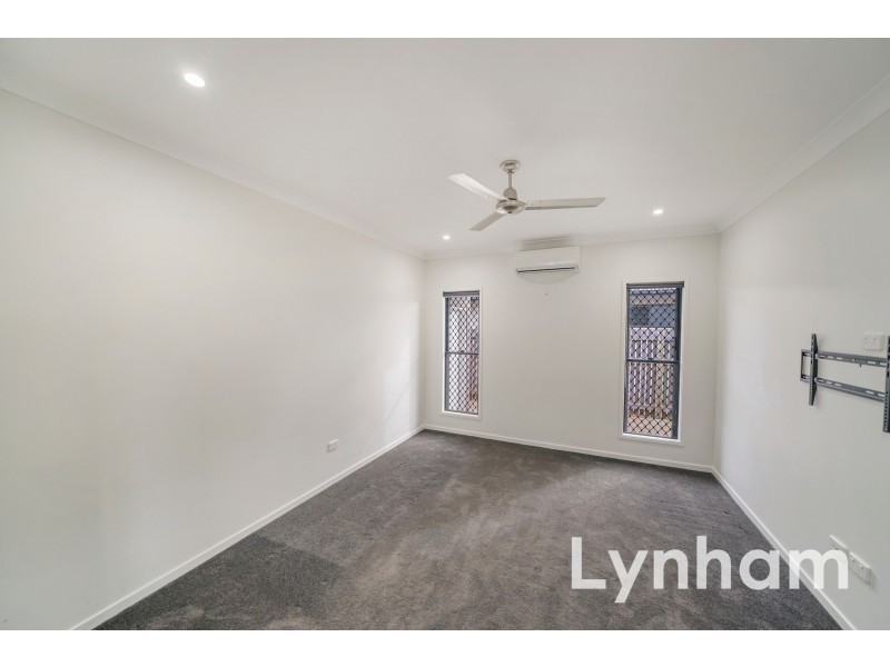 39 Roosevelt Loop, Mount Louisa QLD 4814