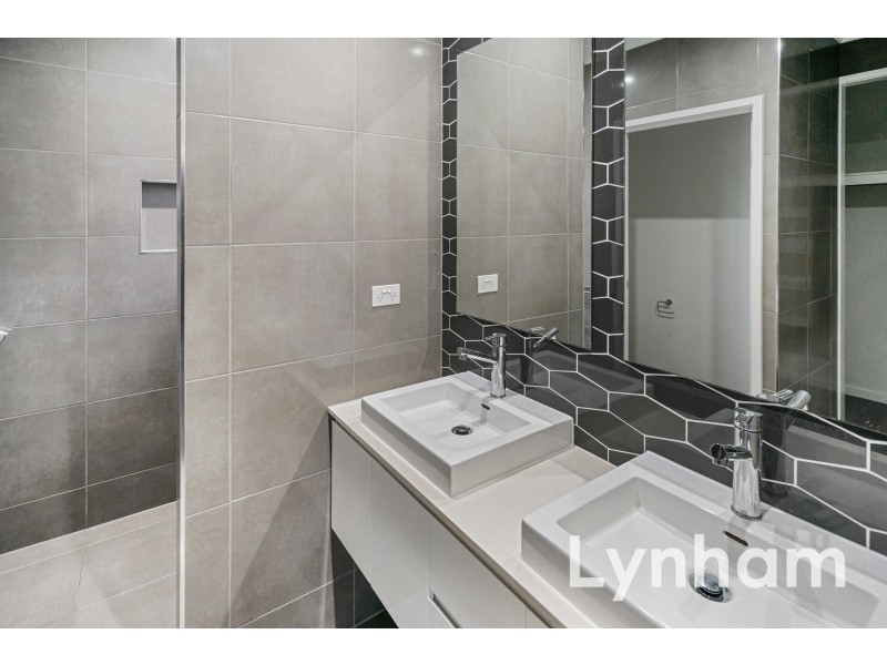 39 Roosevelt Loop, Mount Louisa QLD 4814