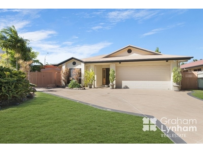 4 Riovista Way, Kirwan QLD 4817