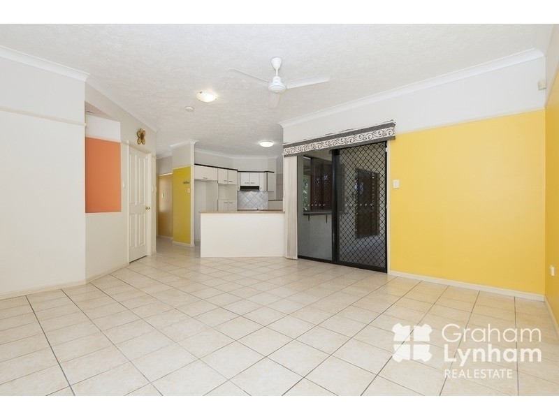 4 Riovista Way, Kirwan QLD 4817