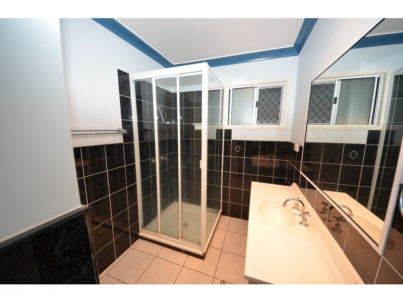 95A Eleventh Avenue, Railway Estate QLD 4810