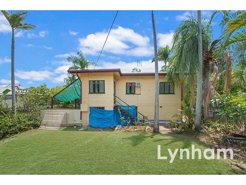 25 Urquhart Street, Currajong QLD 4812