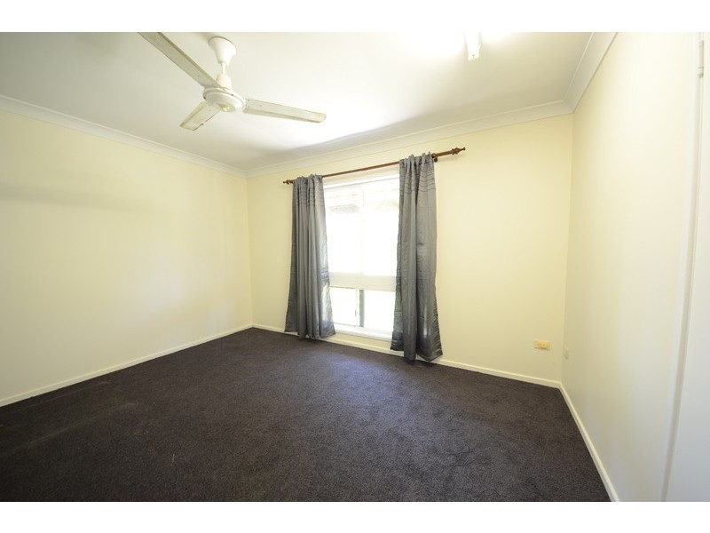 17 Benalla Road, Oak Valley QLD 4811