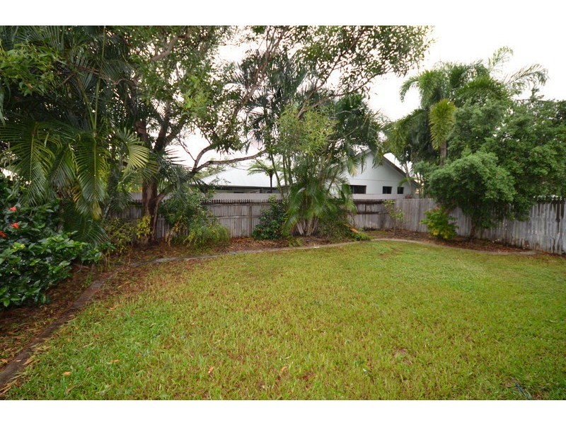 8 Hawkesbury Lane, Douglas QLD 4814