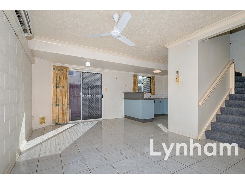 2/66 Lindsay Street, Rosslea QLD 4812