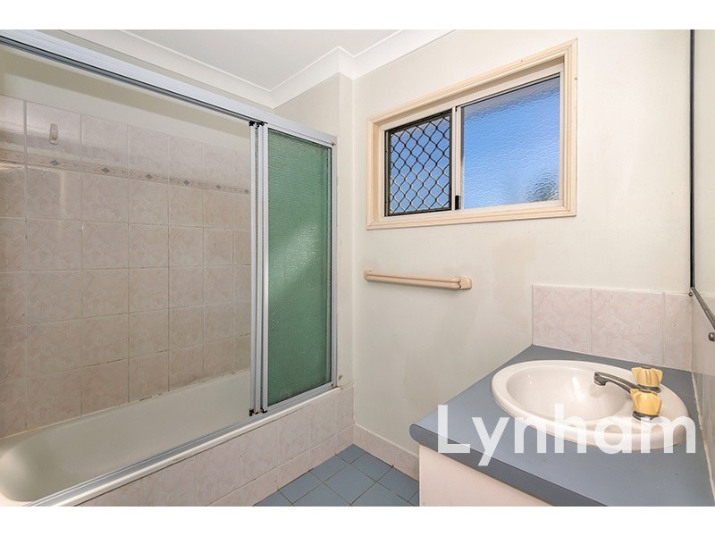 2/66 Lindsay Street, Rosslea QLD 4812