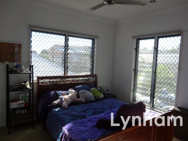 1/12 St Kilda Row, Douglas QLD 4814