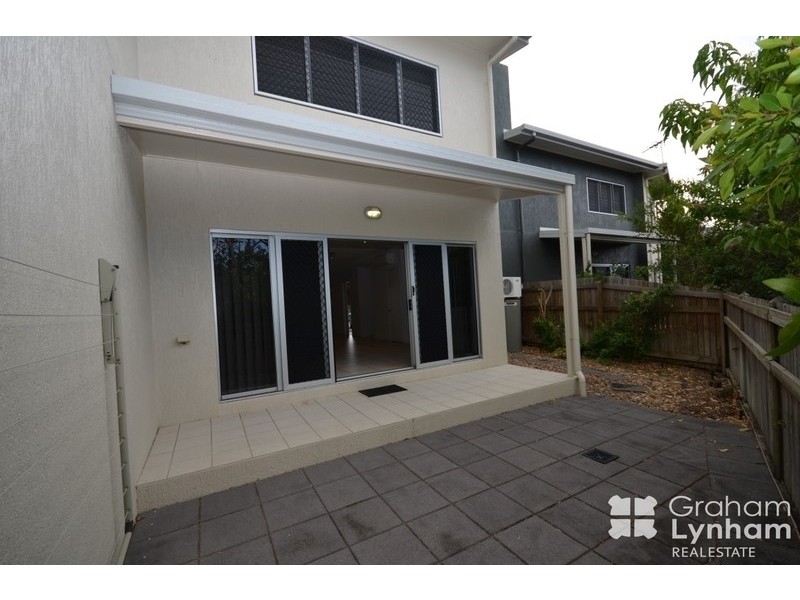 1/12 St Kilda Row, Douglas QLD 4814