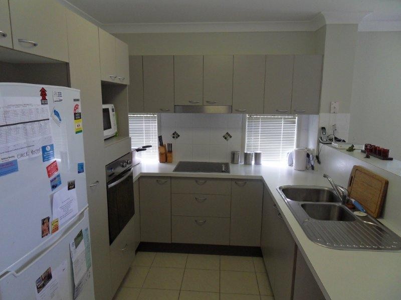 9 Sandy Place, Kirwan QLD 4817