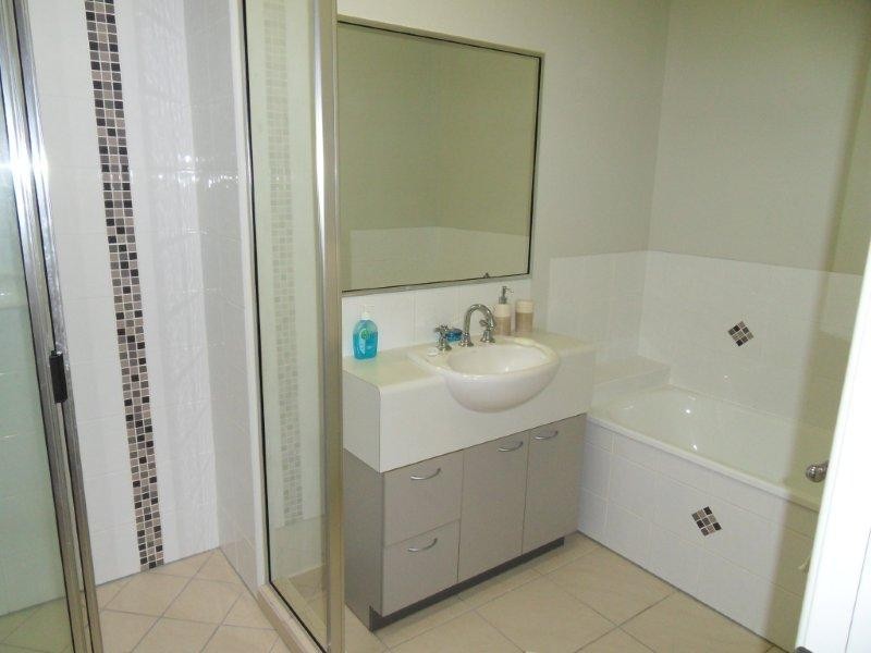 9 Sandy Place, Kirwan QLD 4817