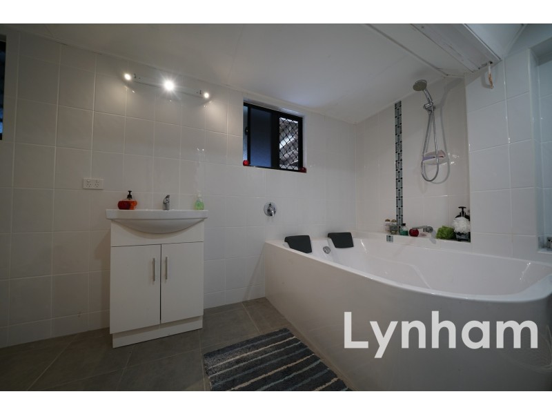 68 Hammett Street, Currajong QLD 4812