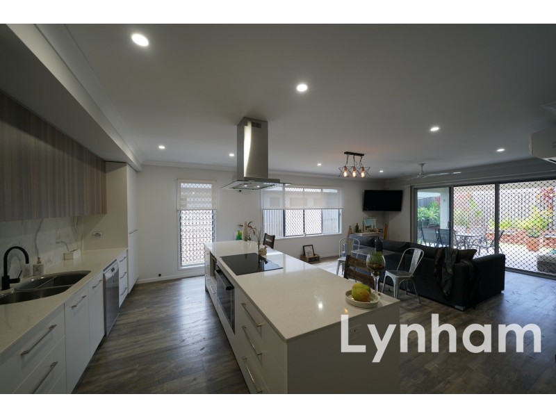 134 Kennard Circuit, Bushland Beach QLD 4818