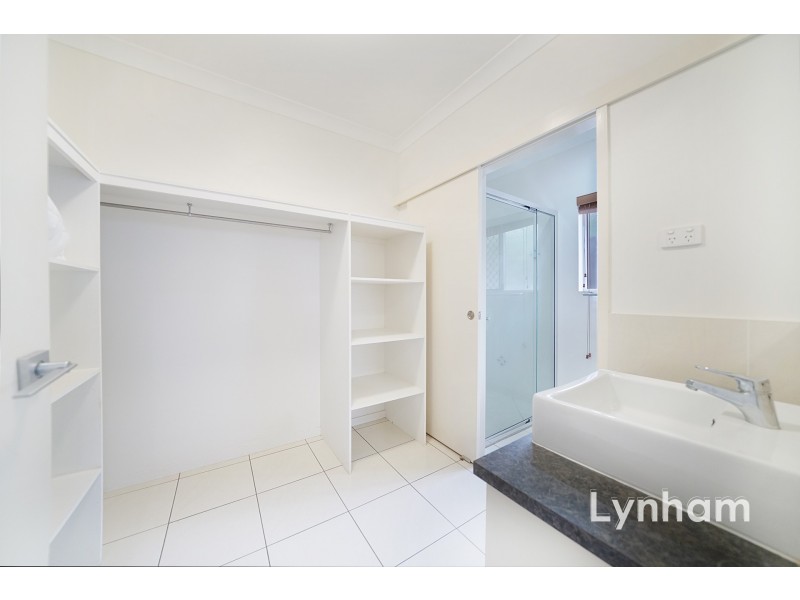 5 St Kilda Row, Douglas QLD 4814