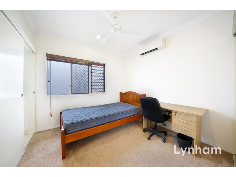 5 St Kilda Row, Douglas QLD 4814