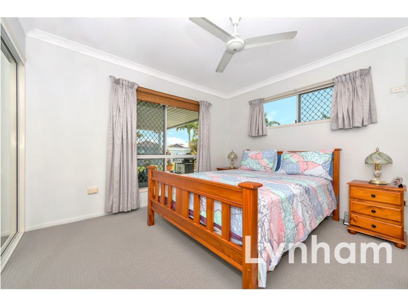 4 Moffat Street, Kirwan QLD 4817