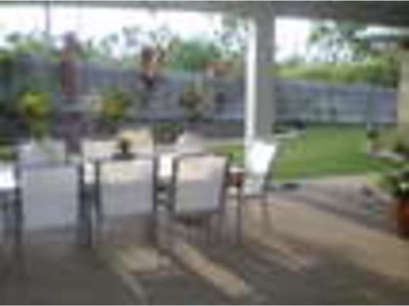 8 Perisher Court, Mount Louisa QLD 4814