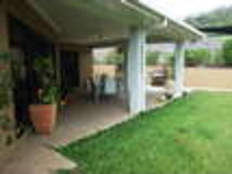 8 Perisher Court, Mount Louisa QLD 4814