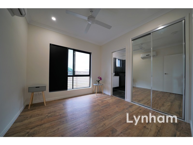 30 Holyoak Avenue, Oonoonba QLD 4811