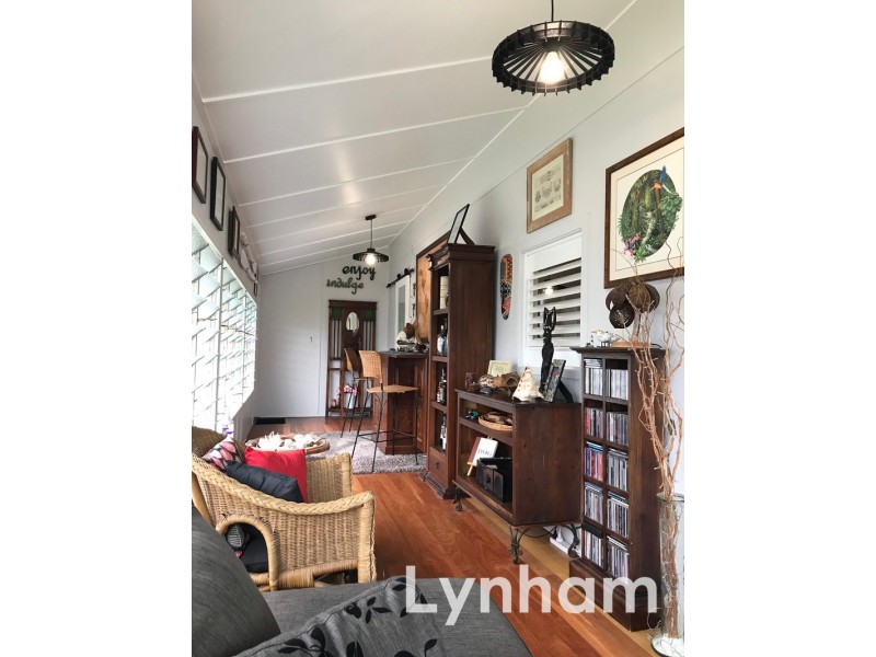 42 Tenth Avenue, Railway Estate QLD 4810