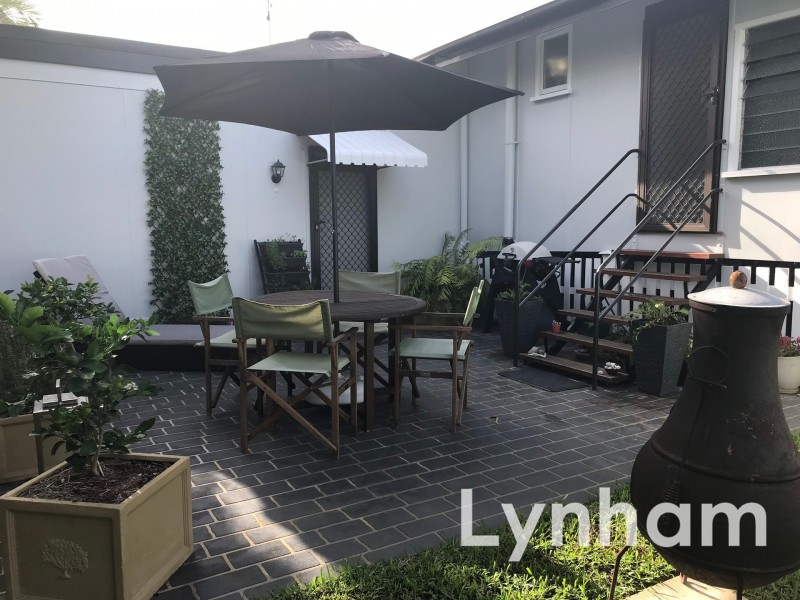 42 Tenth Avenue, Railway Estate QLD 4810