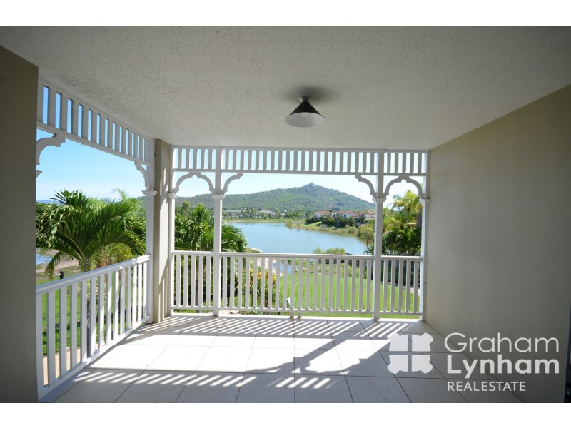 8/12-14 Martinez Avenue, West End QLD 4810