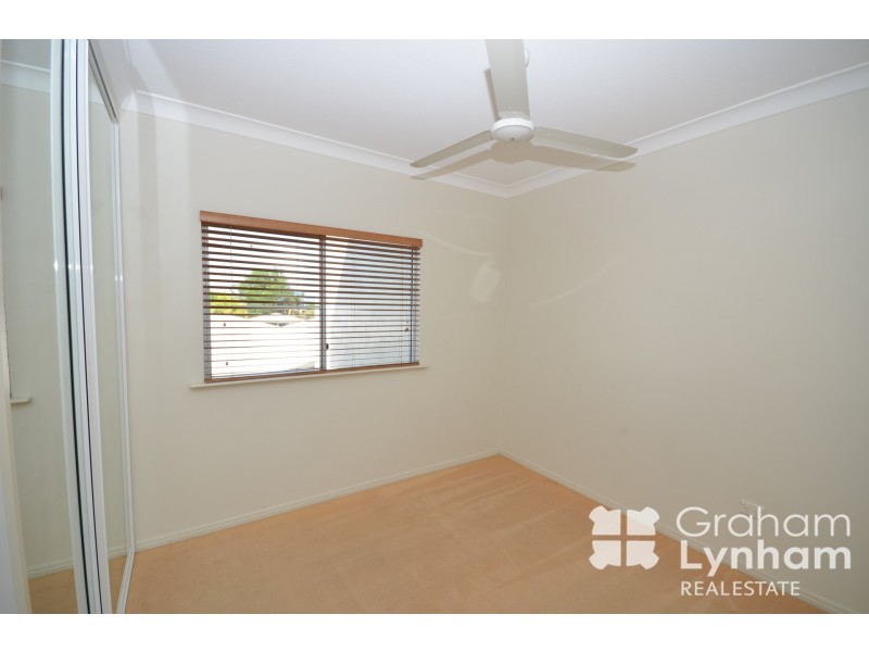 8/12-14 Martinez Avenue, West End QLD 4810