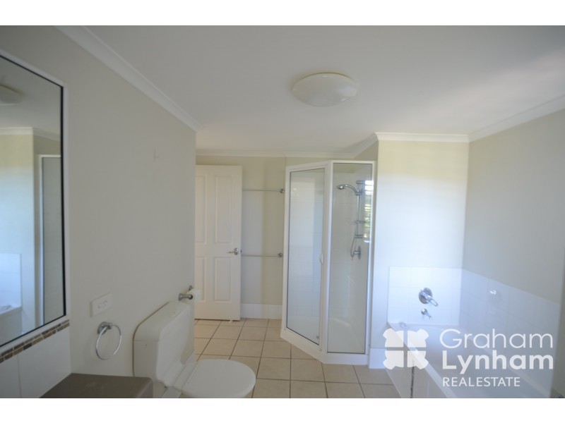 8/12-14 Martinez Avenue, West End QLD 4810
