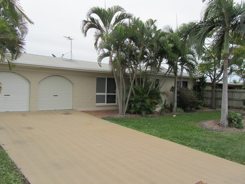 30 Barnett Street, Mount Louisa QLD 4814