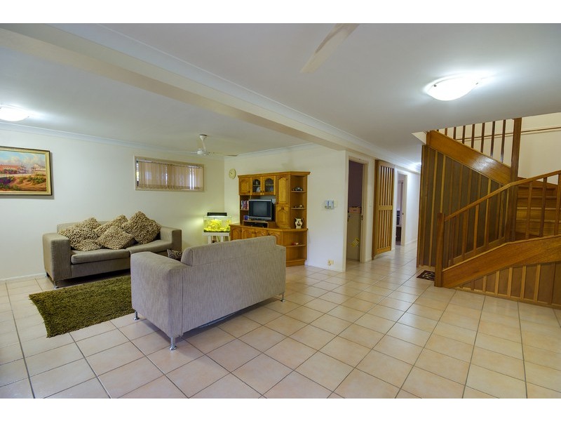 21 Winifred Street, Mundingburra QLD 4812