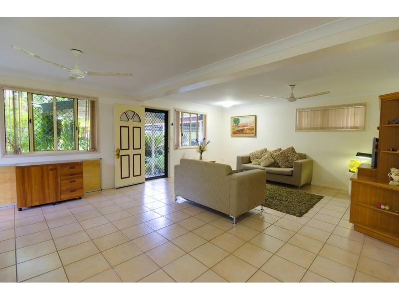 21 Winifred Street, Mundingburra QLD 4812