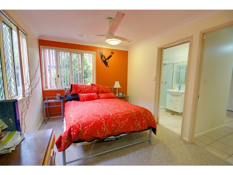 21 Winifred Street, Mundingburra QLD 4812