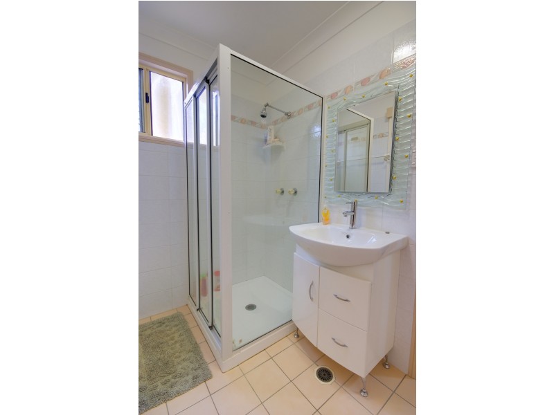 21 Winifred Street, Mundingburra QLD 4812