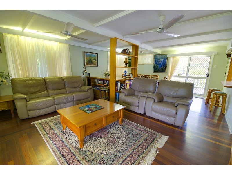 21 Winifred Street, Mundingburra QLD 4812