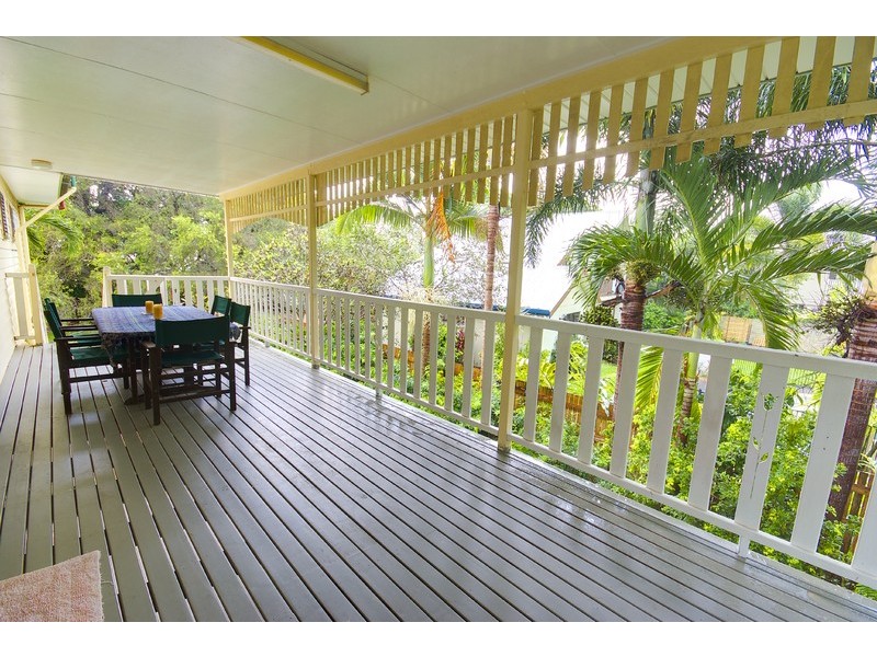 21 Winifred Street, Mundingburra QLD 4812