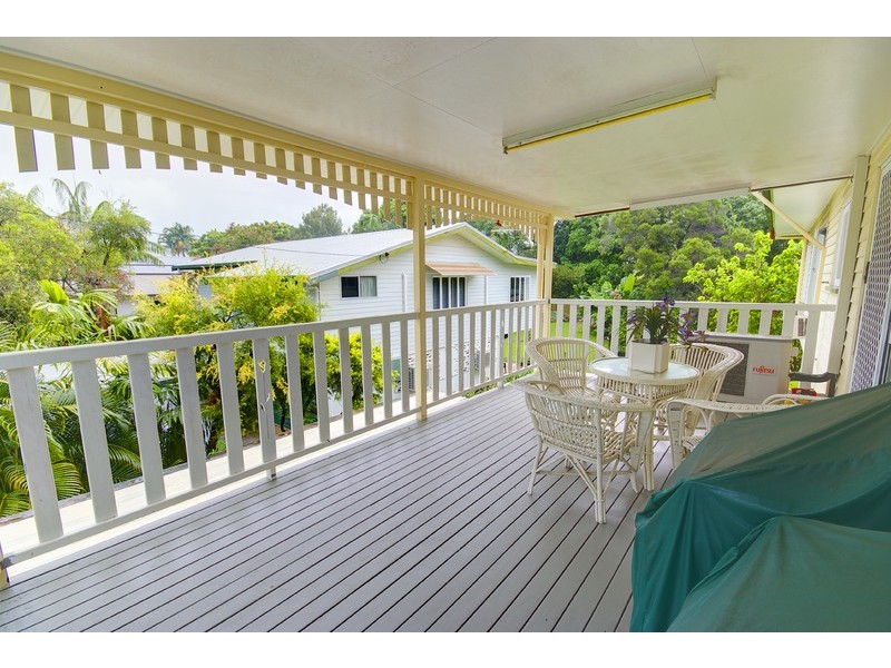 21 Winifred Street, Mundingburra QLD 4812