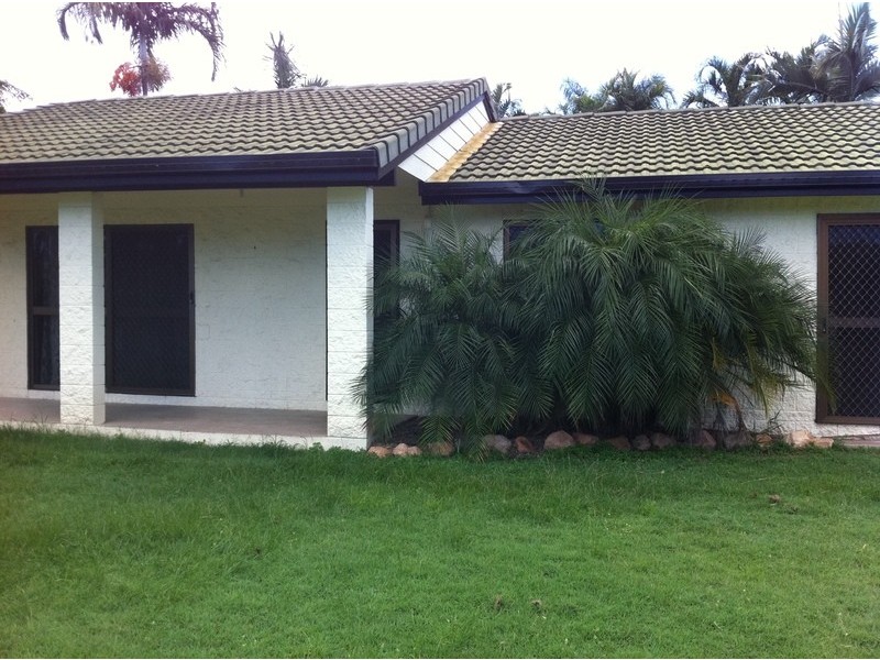 4 Gould Street, Kirwan QLD 4817