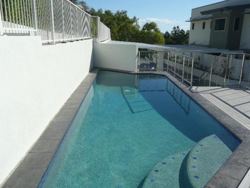 1/1 Little Street, North Ward QLD 4810