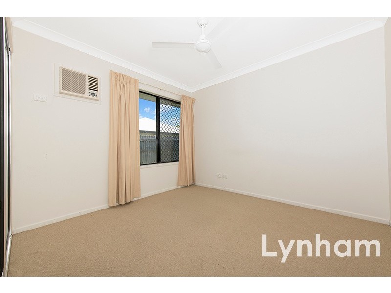 11 Ripon Court, Mount Low QLD 4818