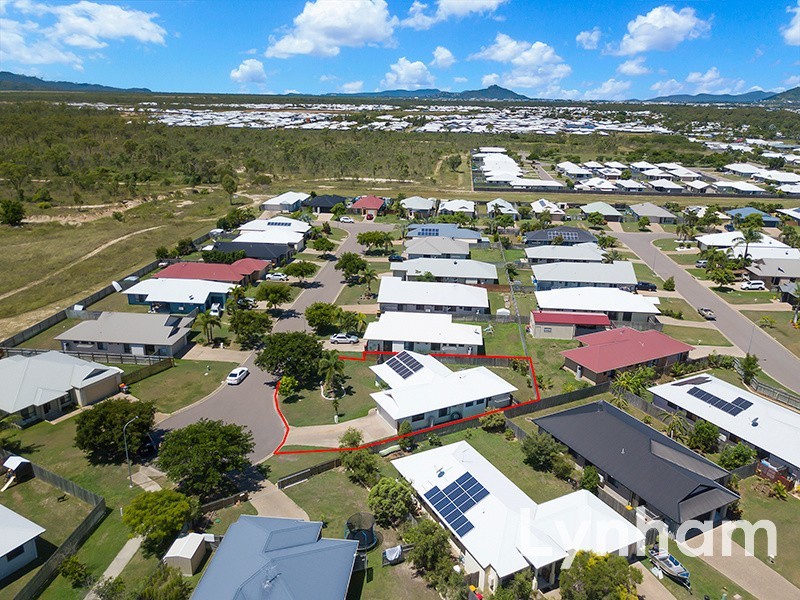 11 Ripon Court, Mount Low QLD 4818