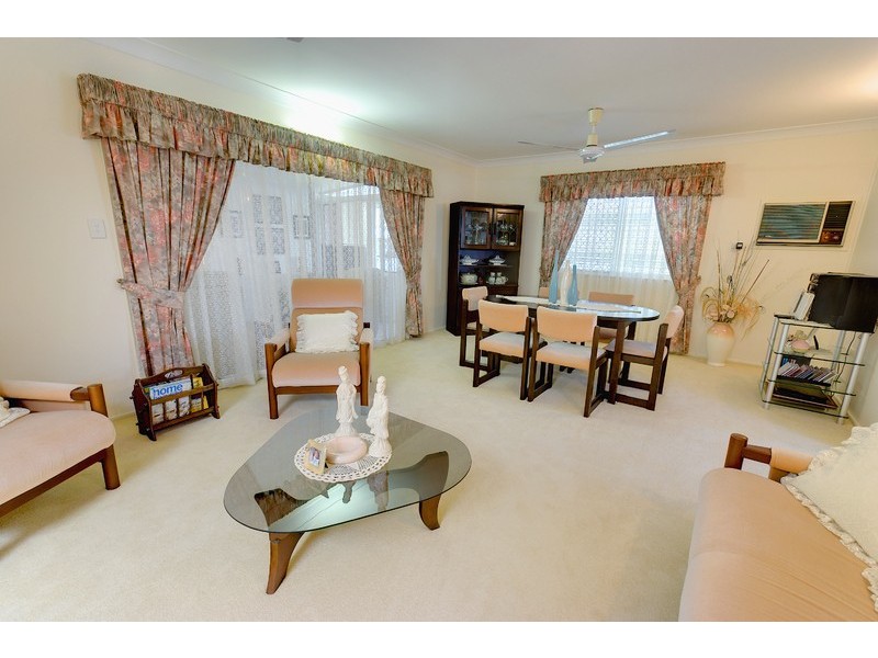 15 Hall Street, Kirwan QLD 4817