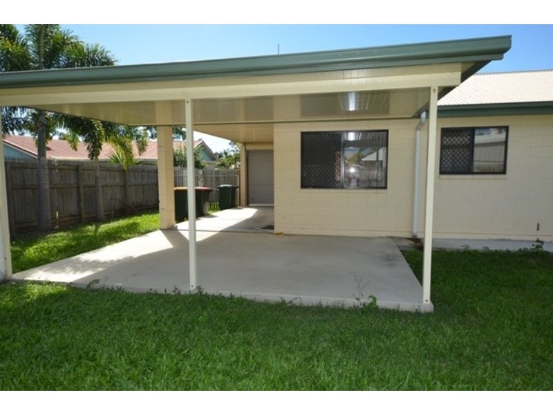 19 Lynette Street, Kelso QLD 4815