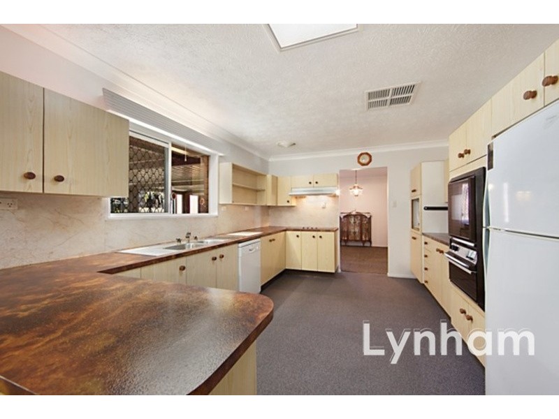 22 Ives Street, Kirwan QLD 4817