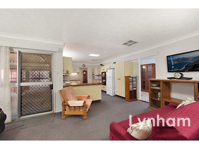 22 Ives Street, Kirwan QLD 4817