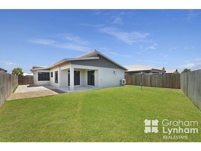 47 Beach Oak Crescent, Mount Low QLD 4818