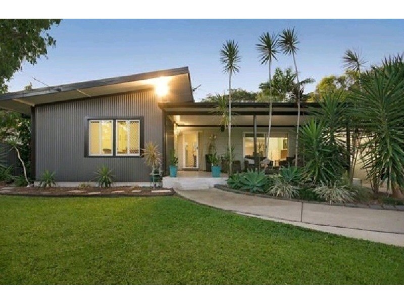 5 Arunta Street, Cranbrook QLD 4814